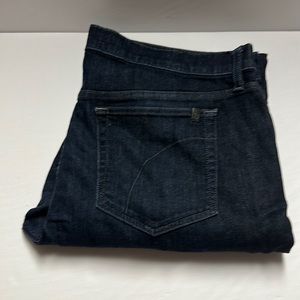 NWOT Joe’s JD Men’s 38 x 32 Darker blue The Classic Jeans